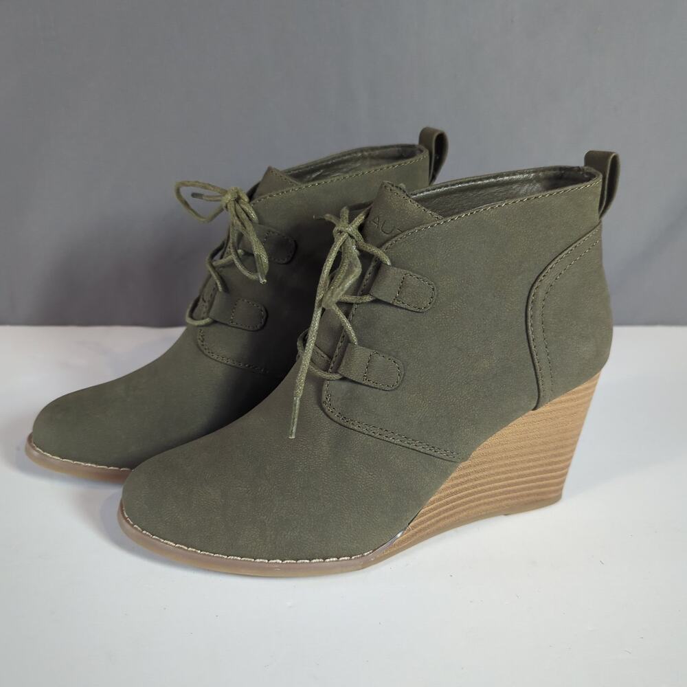 Nautica Vaeda Olive Lace Up Wedge Ankle Booties NWT Women’s 7.5 Earthy Boho
